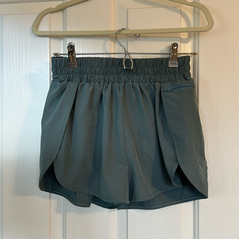 High Waisted Dolphin Hem Running Shorts with Side Zipper